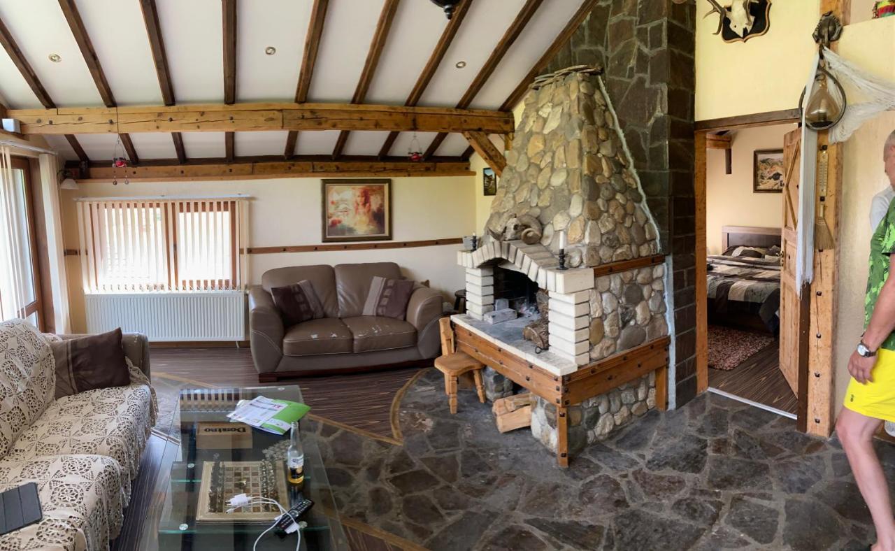 Къща Дьовлень/House Dyovlen Hotel Devin Buitenkant foto