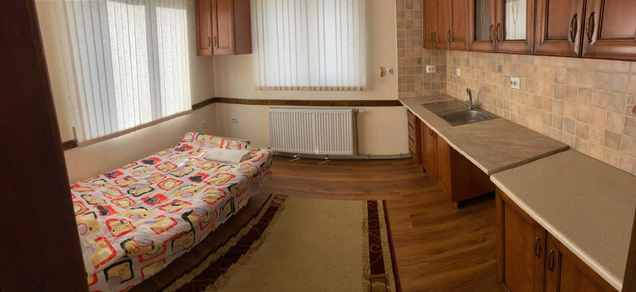 Къща Дьовлень/House Dyovlen Hotel Devin Buitenkant foto